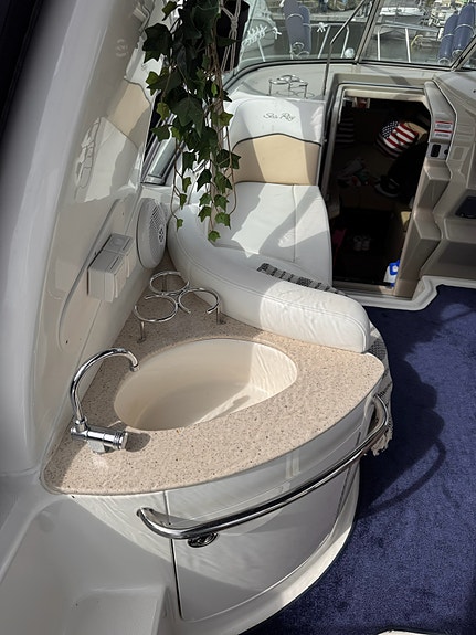 Sea Ray Sundancer 260/275 6 of 22