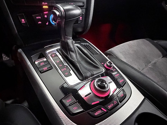 Audi A4 allroad 24 of 30