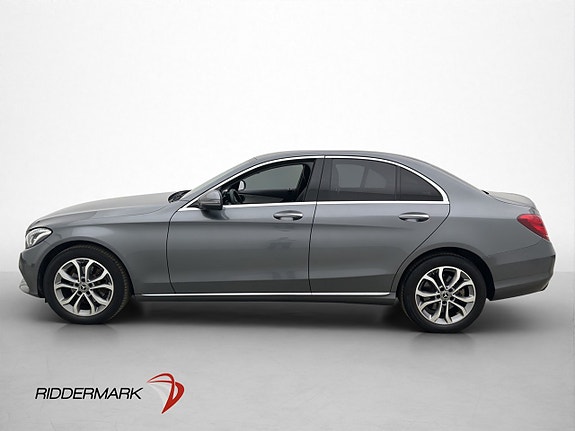 Mercedes-Benz C200 4 of 30