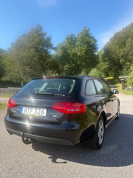 Audi A4 6 of 15