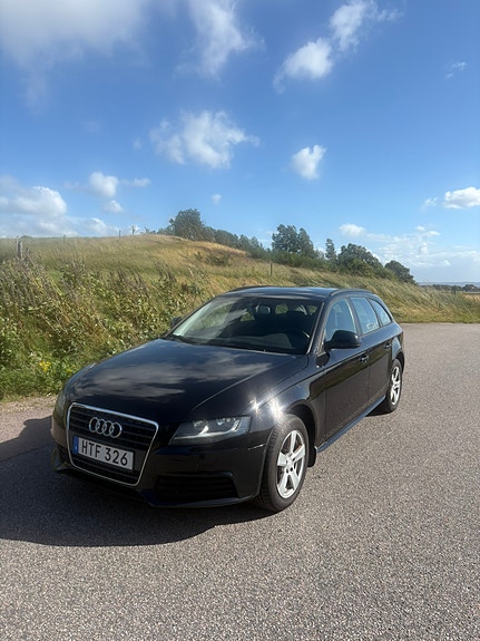 Audi A4 2 of 15