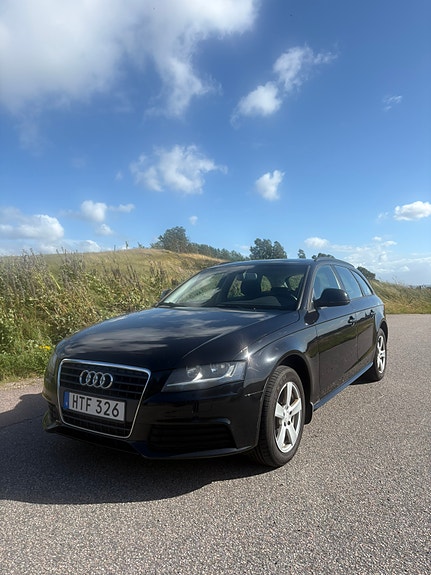 Audi A4 3 of 15
