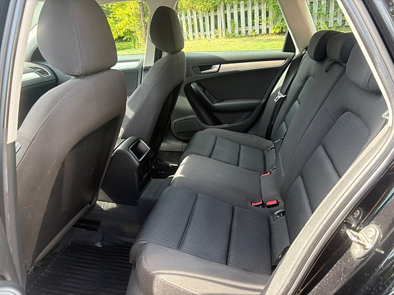 Audi A4 9 of 15