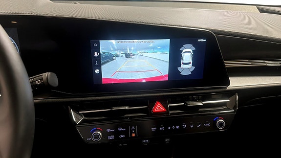 Kia Niro 12 of 12