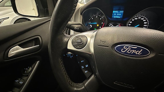 Ford Focus 17 of 21