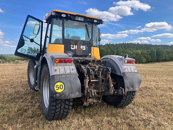 JCB Fastrac 3230 Xtra 4 of 5