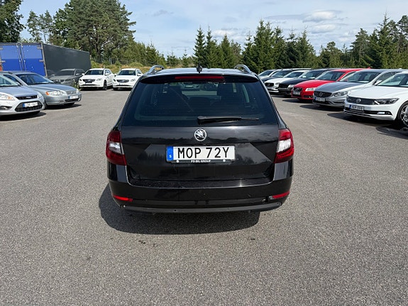 Skoda Octavia 4 of 26
