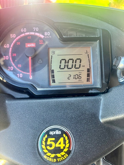 Aprilia SR50 2 of 8
