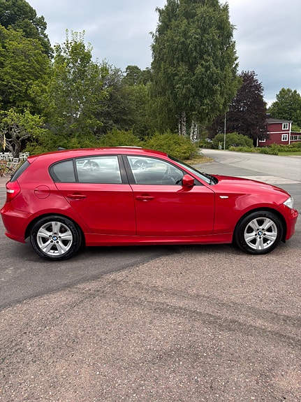 BMW 118d 7 of 8
