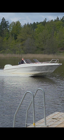 Olympic 520 BR 115 hk Evinrude e-tec H.O. 5 of 7