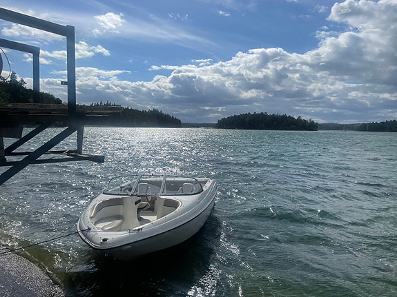 Glastron 175 MX bowrider 6 of 6