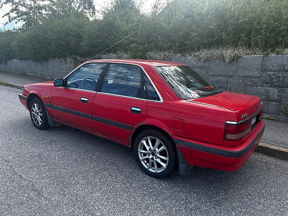 Mazda 626 2 of 4