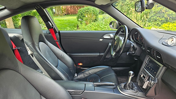 Porsche 911 Carrera S 8 of 8