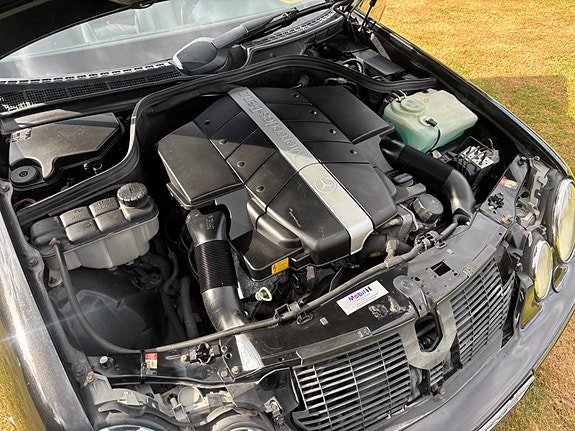 Mercedes-Benz CLK430 10 of 13