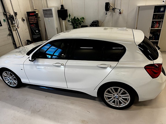 BMW 116d 3 of 9