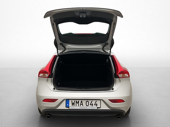 Volvo V40 26 of 26