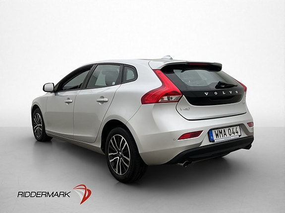Volvo V40 4 of 26