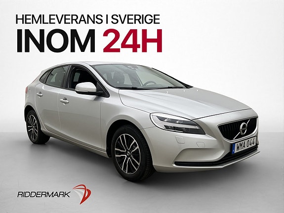 Volvo V40 3 of 26