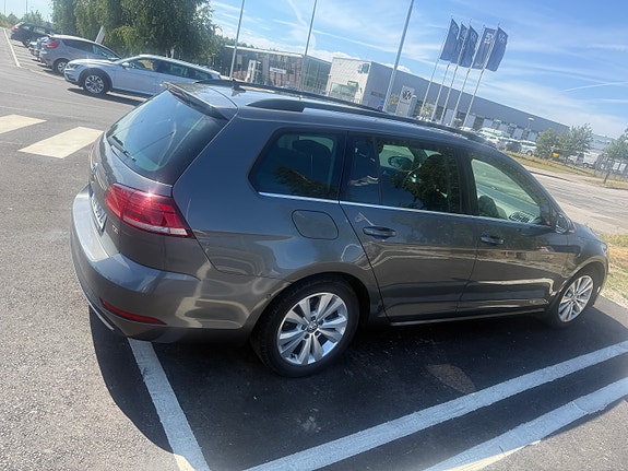Volkswagen Golf II 4 of 8