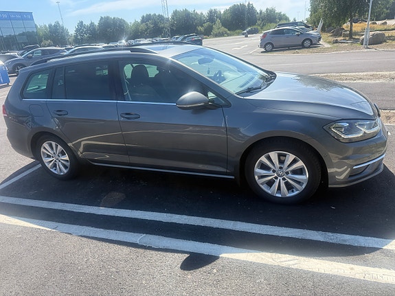 Volkswagen Golf II 2 of 8