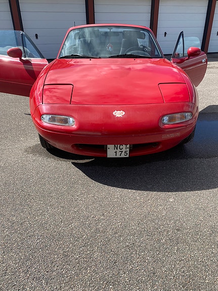 Mazda MX-5 6 of 8