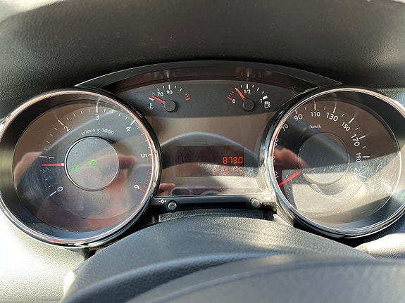 Peugeot 5008 9 of 9