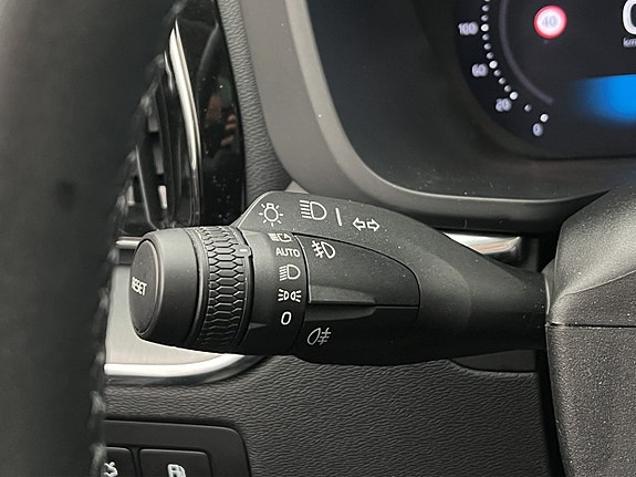 Volvo XC60 26 of 30