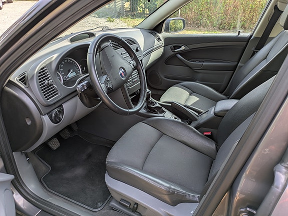 Saab 9-3 7 of 13