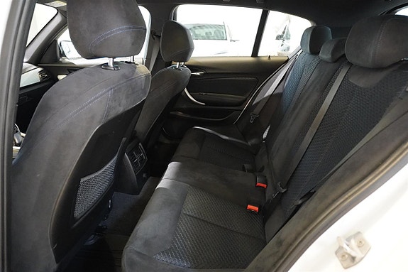 BMW 118d 16 of 22