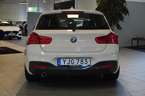 BMW 118d 6 of 22