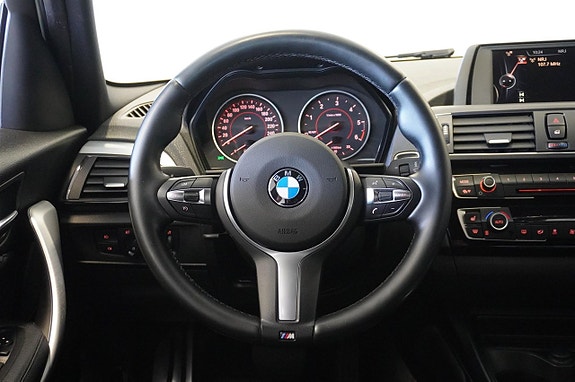 BMW 118d 9 of 22