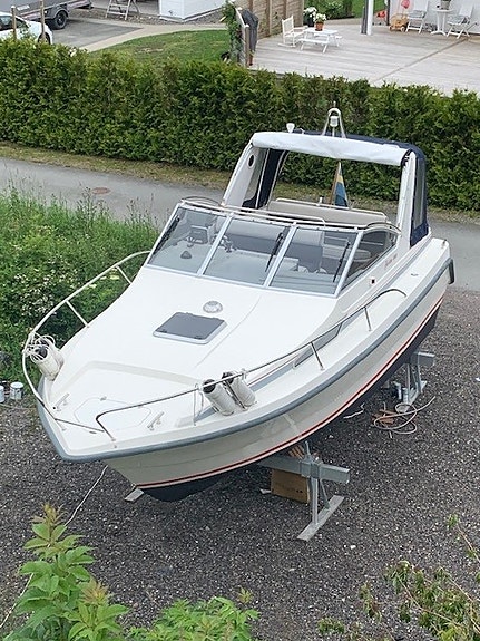 Forbina 8000 – 200 hk diesel | Stor service nyligen utförd | Bogpropeller 13 of 13