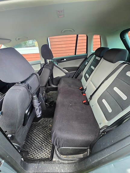 Volkswagen Tiguan 5 of 9