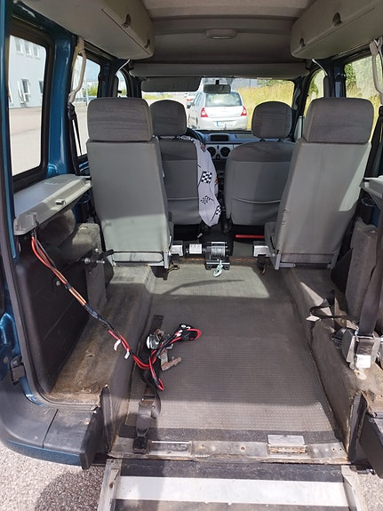 Renault Kangoo Express 3 of 6
