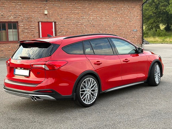 Ford Focus 3 of 12