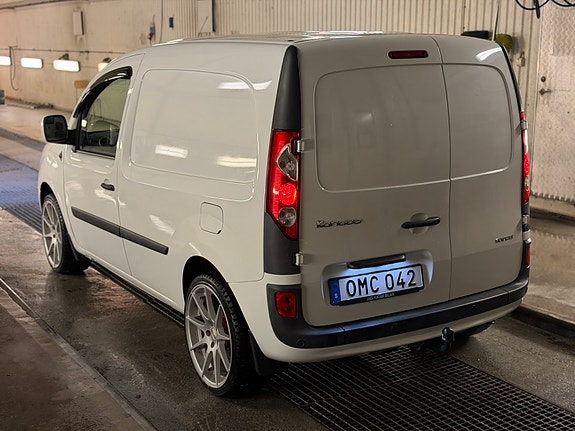Renault Kangoo Express 3 of 3