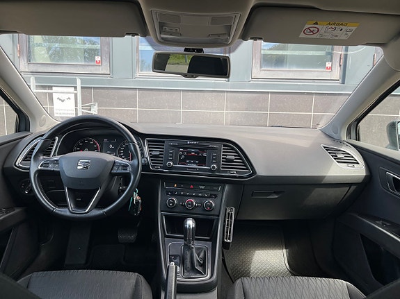 Seat Leon 12 of 26