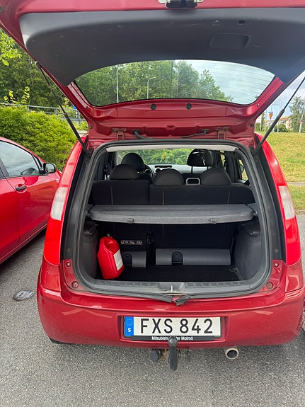 Mitsubishi Colt 4 of 7
