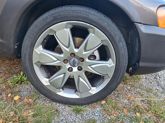 Volvo XC70 6 of 14