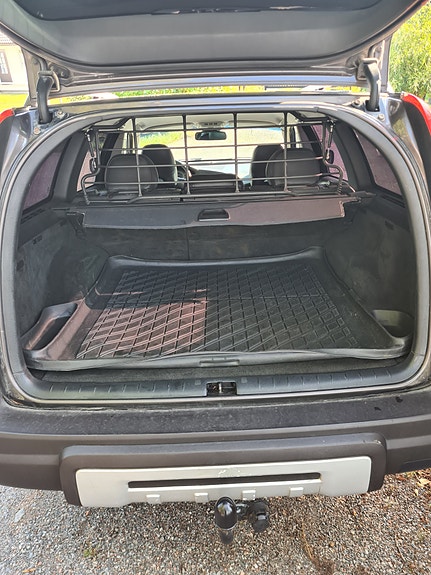 Volvo XC70 12 of 14