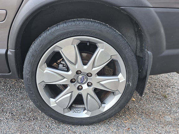 Volvo XC70 5 of 14