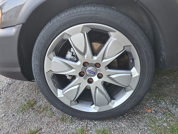 Volvo XC70 4 of 14