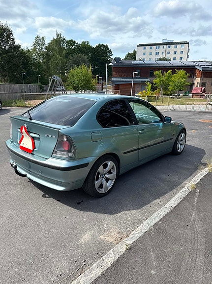 BMW 316Ti 3 of 6