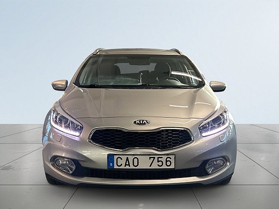 Kia Ceed 2 of 19