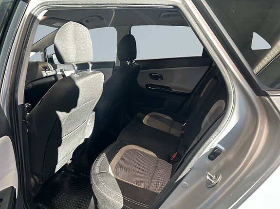 Kia Ceed 13 of 19