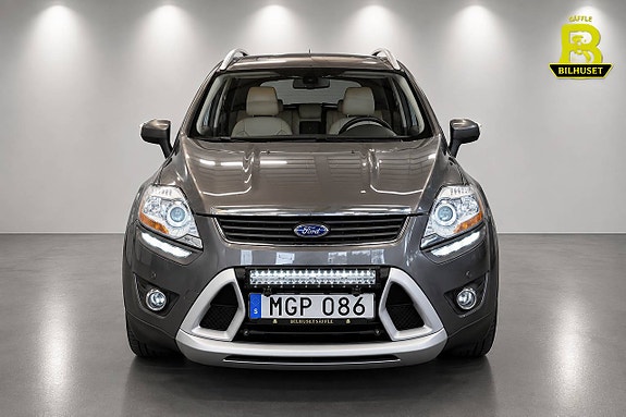 Ford Kuga 8 of 27