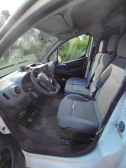 Peugeot Partner 8 of 8