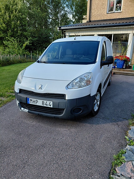 Peugeot Partner 7 of 8