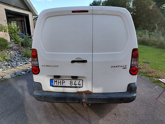 Peugeot Partner 2 of 8