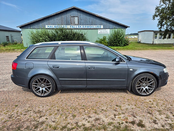 Audi A4 3 of 16